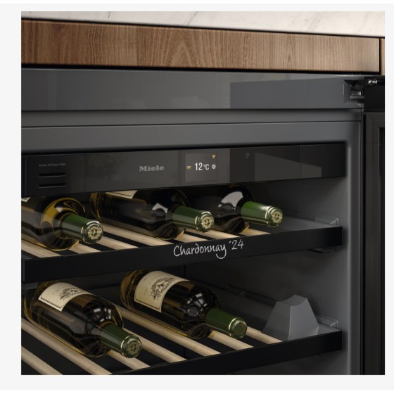 20251007150534_de6926c7