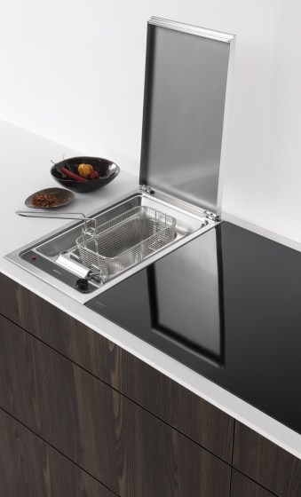 3711-Built-in-Friteuse-ambient_02