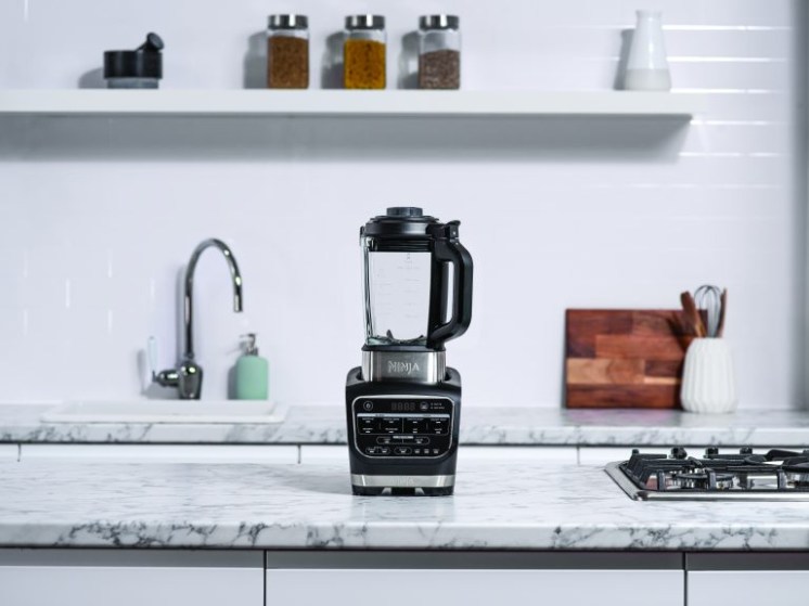 HB150UK_Heated_Blender_Product_2_CMYK_RT-768x576