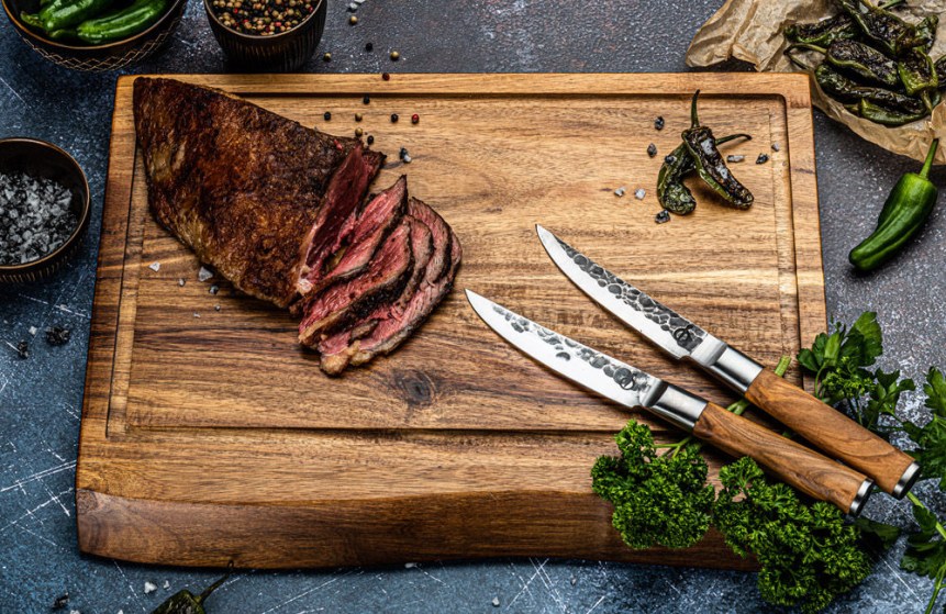 cuttingboard_medium_620186_gal03
